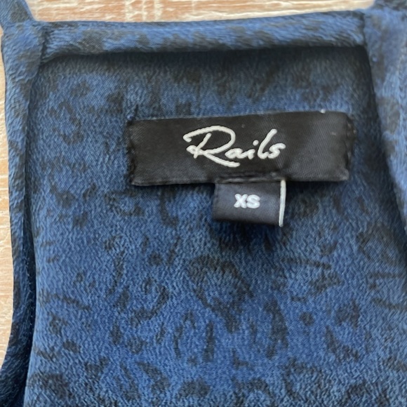 Rails Tank Top - Picture 2 of 3